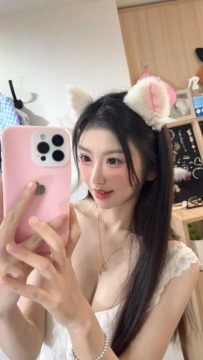 宝山区性格好，温顺且很随和