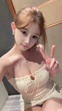 宣城社牛小妹反差感很强！