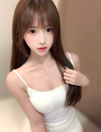 深圳市龙华区奶子白嫩肥臀很翘