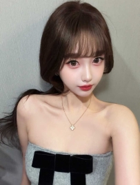 绵阳市涪城区两大白兔边狂吸边冲刺