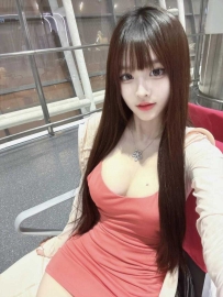 郑州极品火爆身材翘臀骚妹