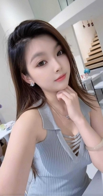 武汉公寓一线天小甜妹在开课